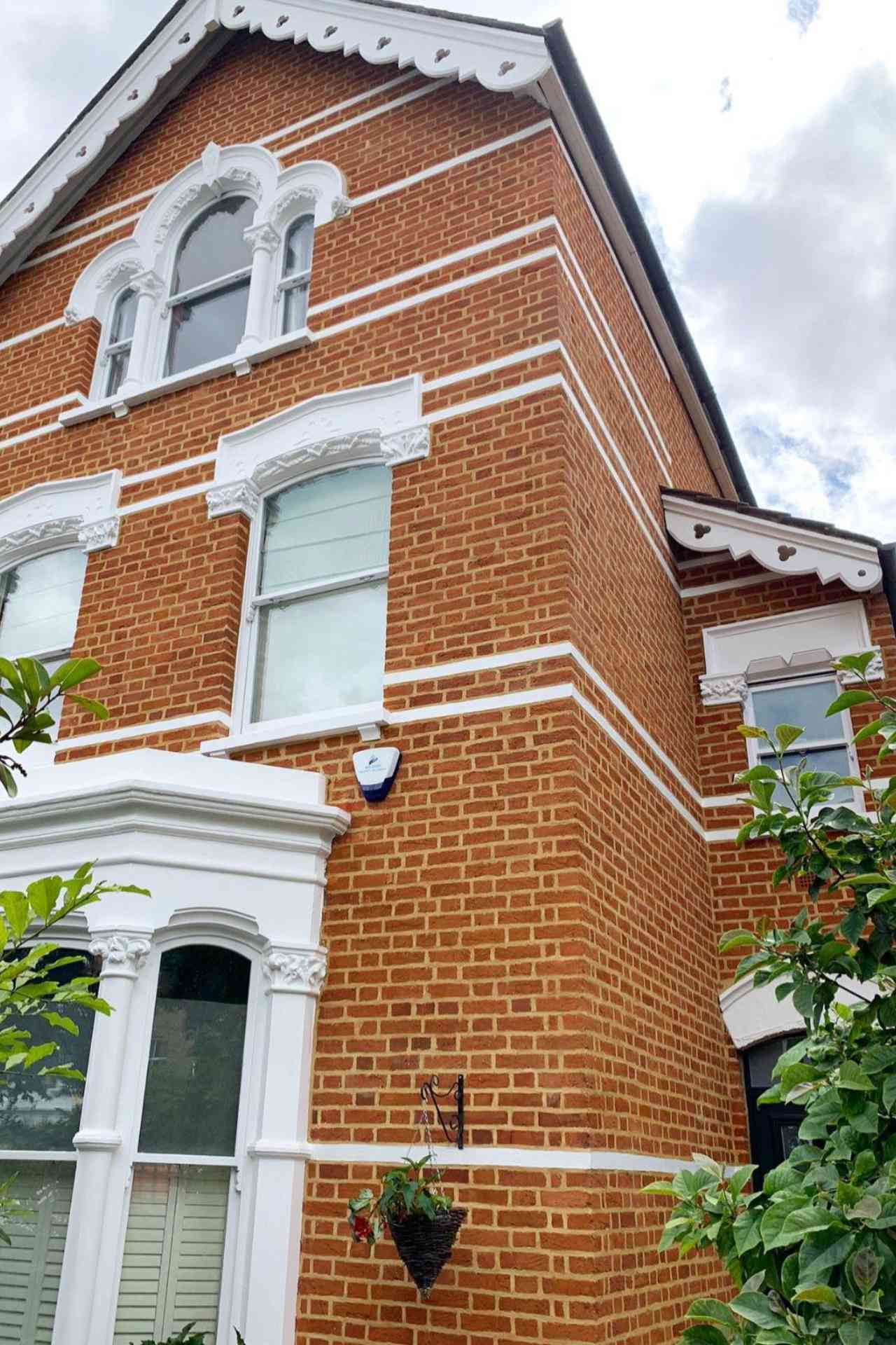 Professional bricklayer London